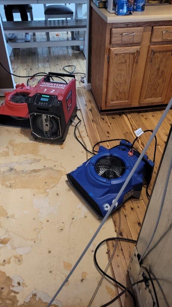 Flood restoration with drying fans