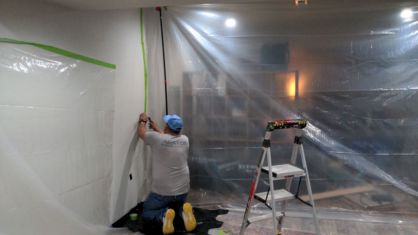 Containment Setup for Mold or Water Damage