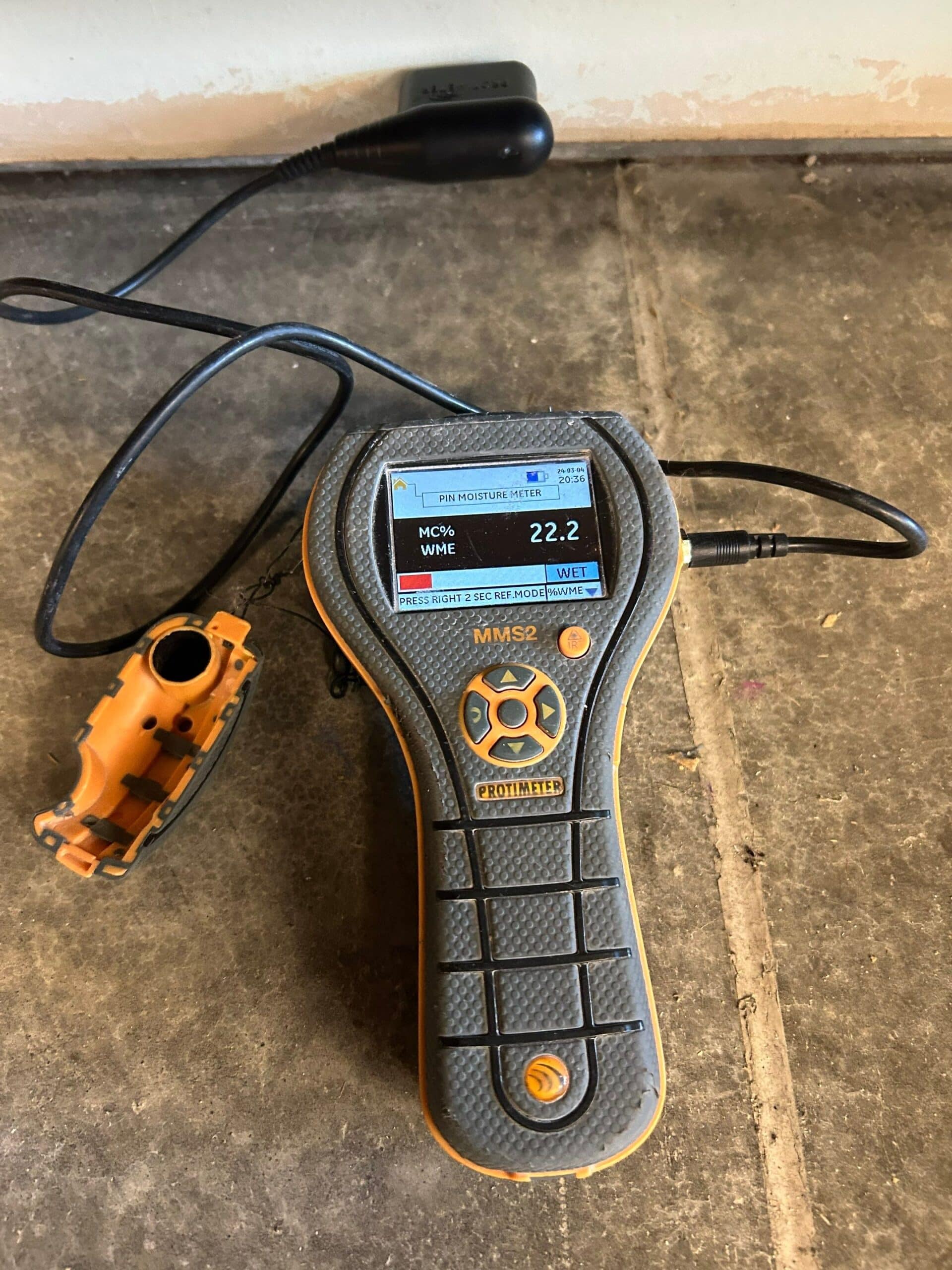 Moisture meter reading 22.2%